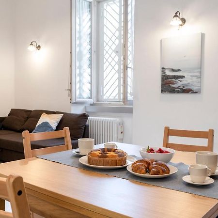 La Casa Di Gio - Stazione & Policlinico Apartment Bari Luaran gambar