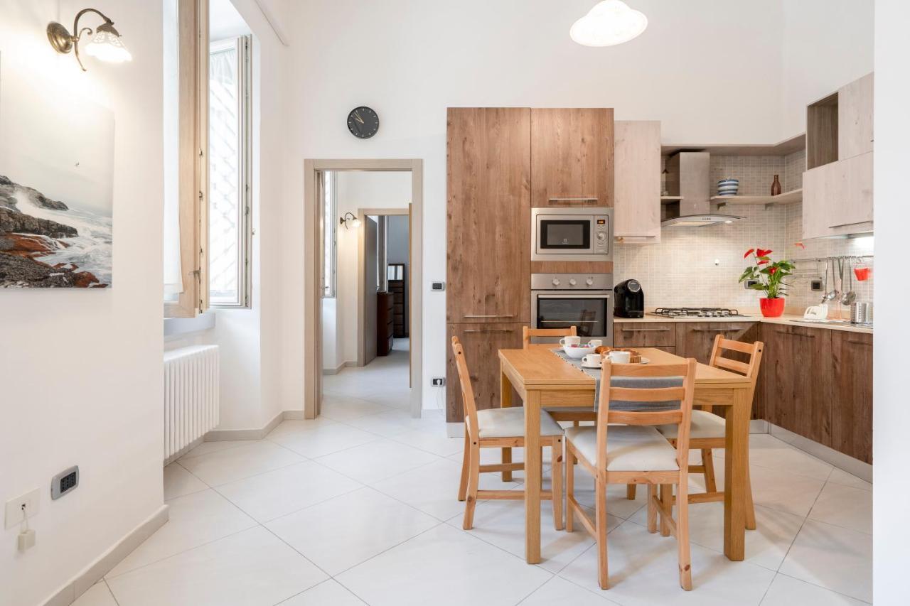 La Casa Di Gio - Stazione & Policlinico Apartment Bari Luaran gambar